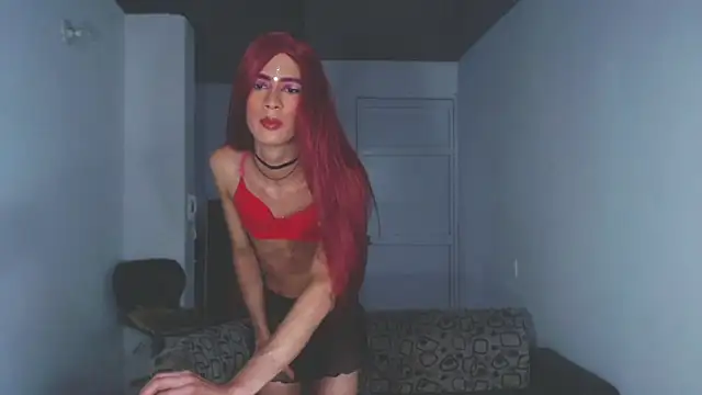 Snapshot of DOMINANTE_KLOE_ chatting on 01/10/25, 10:36 DOMINANTE KLOE online show from 01/10/25, 10:36