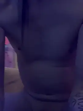 Snapshot of Sunking13cm chatting on 03/11/25, 07:25 Sunking13cm online show from 03/11/25, 07:25