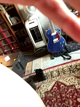 Snapshot of Sunking13cm chatting on 09/13/25, 10:04 Sunking13cm online show from 09/13/25, 10:04