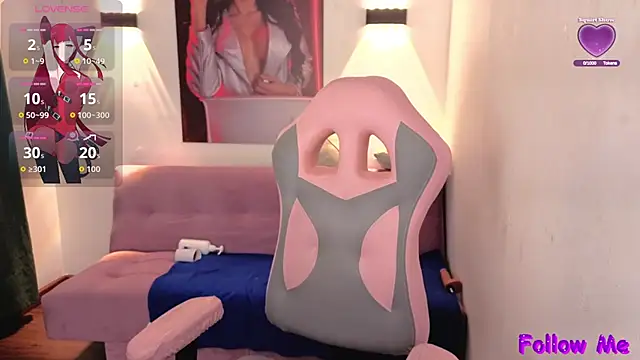 Snapshot of vittorialombardi__ chatting on 11/05/25, 08:14 vittorialombardi online show from 11/05/25, 08:14