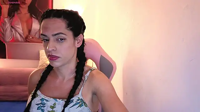 Snapshot of vittorialombardi__ chatting on 11/07/25, 11:38 vittorialombardi online show from 11/07/25, 11:38