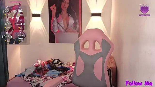 Snapshot of vittorialombardi__ chatting on 11/09/25, 07:17 vittorialombardi online show from 11/09/25, 07:17