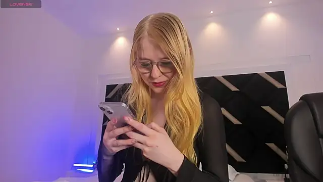 Alexa Handler online show from 07/26/26, 07:43