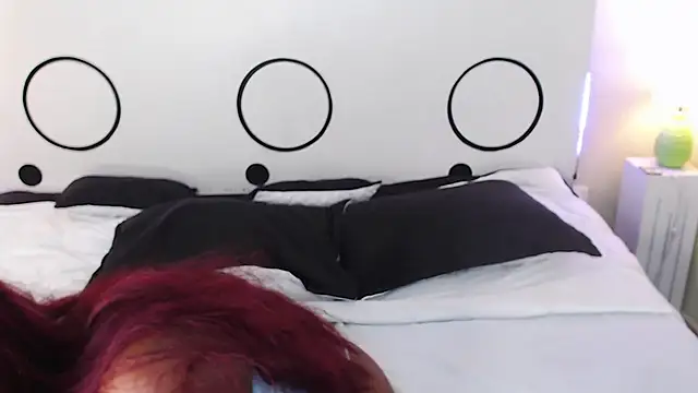 ToriJackes online show from 10/11/25, 07:34