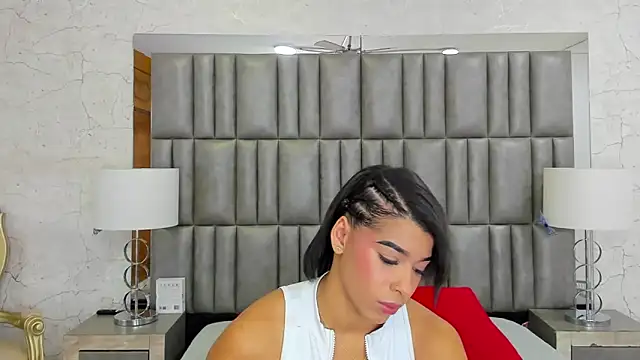 TiaraRosse online show from 01/23/25, 04:19
