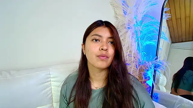 Rebeca Williams  online show from 02/18/25, 08:47