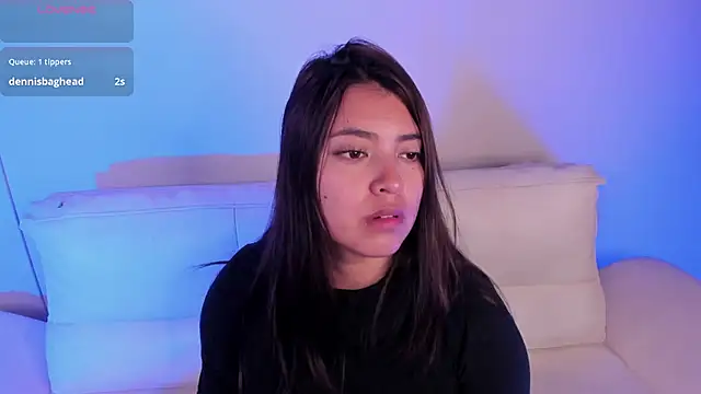 Rebeca Williams  online show from 11/19/25, 11:43