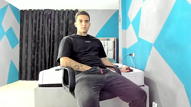 simookeler online show from 12/17/24, 04:45