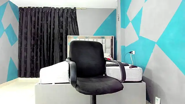 simookeler online show from 01/08/25, 02:46