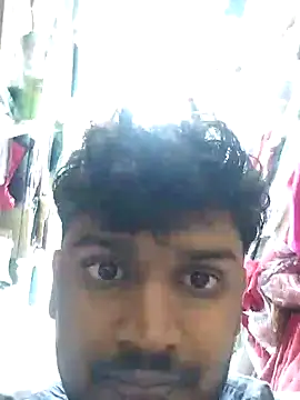 Snapshot of heartless__95 chatting on 03/08/25, 03:35 heartless  95 online show from 03/08/25, 03:35
