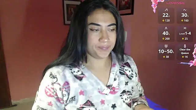 bunnyemilyrose36 online show from 10/14/25, 08:26