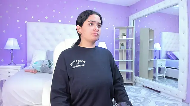 scarlette 15  online show from 10/18/25, 03:09