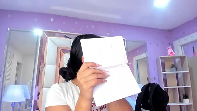 scarlette 15  online show from 06/10/26, 03:07