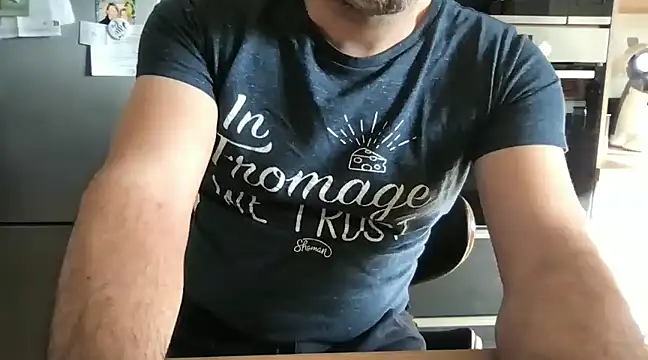 unconnudu21000 online show from 12/11/24, 10:25