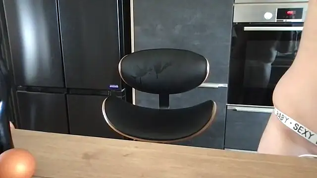 unconnudu21000 online show from 11/04/25, 11:53