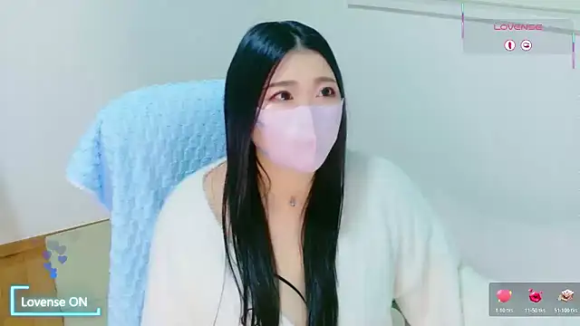 yukinko o  online show from 12/19/25, 01:07