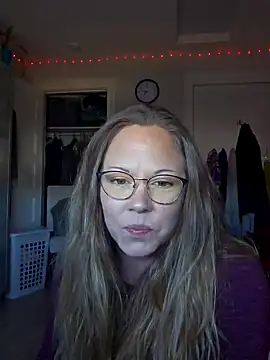 Snapshot of MissyLovexxx chatting on 01/21/25, 04:16 MissyLovexxx online show from 01/21/25, 04:16