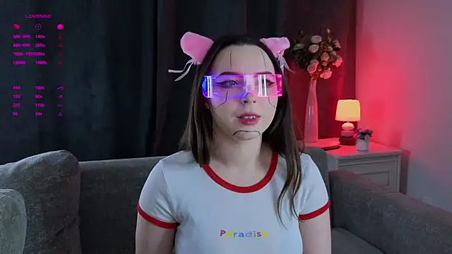 Snapshot of GarynAnstead chatting on 12/04/24, 11:41 GarynAnstead online show from 12/04/24, 11:41