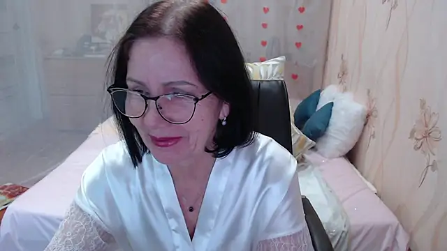 OlgaHottie online show from 11/21/25, 10:52