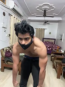 Snapshot of John_desihunk chatting on 01/05/25, 10:32 John desihunk online show from 01/05/25, 10:32