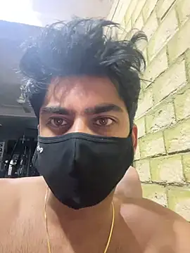 Snapshot of John_desihunk chatting on 03/10/25, 07:40 John desihunk online show from 03/10/25, 07:40