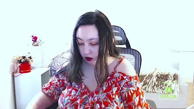 cute and hot online show from 03/05/25, 09:38
