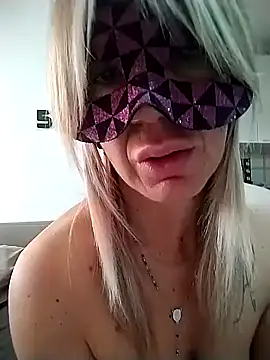 Snapshot of porcedda38 chatting on 01/26/25, 06:49 porcedda38 online show from 01/26/25, 06:49