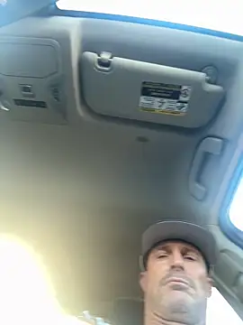 Snapshot of wheresando1 chatting on 10/07/25, 11:46 wheresando1 online show from 10/07/25, 11:46