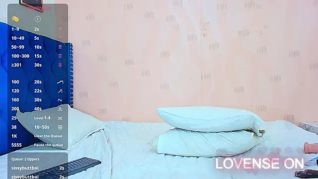 hotlatinateacher online show from 12/27/24, 02:04