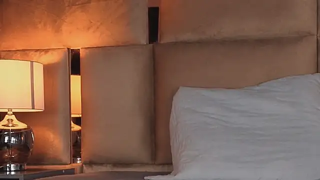 angelinepossy online show from 09/15/25, 09:15