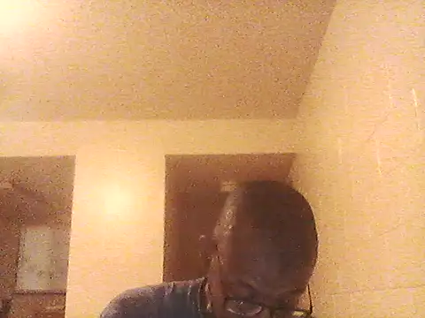 Mcpiney online show from 10/31/25, 06:58