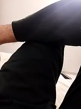 Snapshot of devilisinside9 chatting on 12/25/24, 05:05 devilisinside9 online show from 12/25/24, 05:05