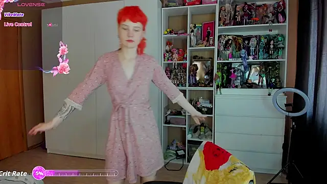 School Love online show from 05/31/26, 07:15