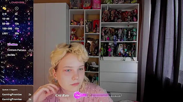 School Love online show from 07/27/26, 09:49