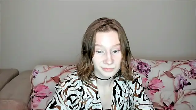 EnigmaSee online show from 12/04/24, 01:58