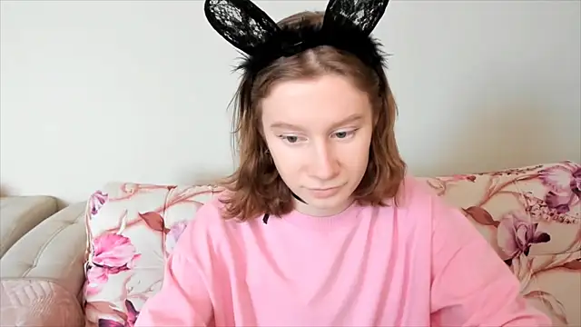 EnigmaSee online show from 12/05/24, 08:11