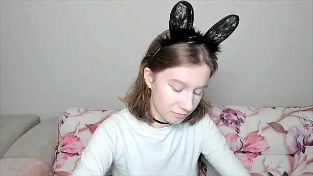 EnigmaSee online show from 12/16/24, 02:25