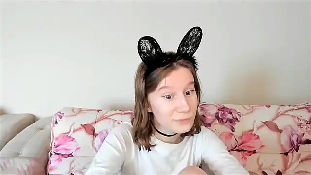 EnigmaSee online show from 12/16/24, 08:31