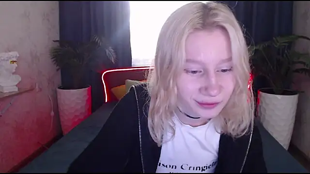 EnigmaSee online show from 10/11/25, 02:00