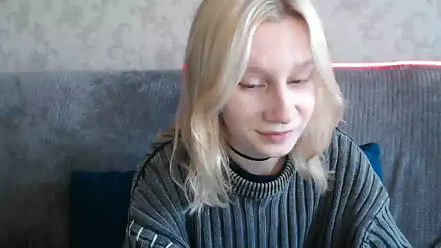 EnigmaSee online show from 10/12/25, 01:59