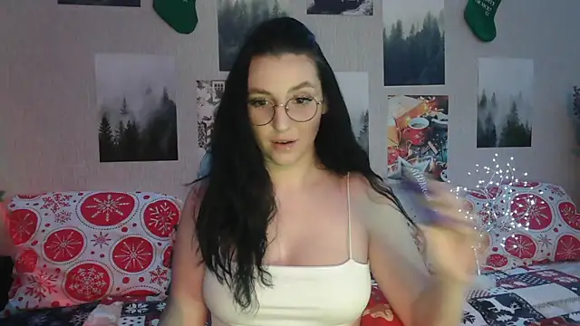 Fluffy Tiffy online show from 12/13/24, 06:00