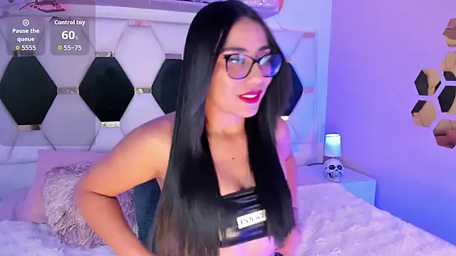 Snapshot of North-Dio chatting on 10/04/25, 11:41 North-Dio online show from 10/04/25, 11:41