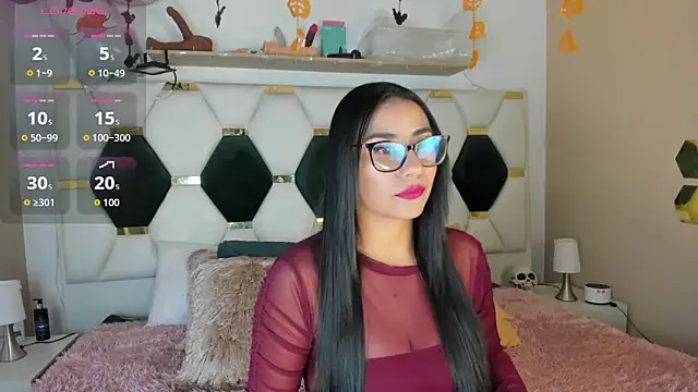 Snapshot of North-Dio chatting on 10/17/25, 11:13 North-Dio online show from 10/17/25, 11:13