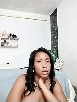 LadyEbonyX online show from 01/08/25, 01:32