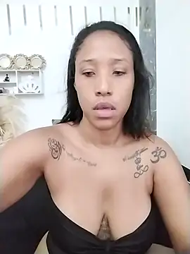 LadyEbonyX online show from 02/12/25, 12:48
