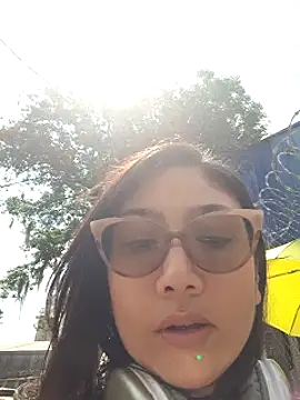Snapshot of Mia_Ruiz chatting on 01/25/25, 06:13 Mia Ruiz online show from 01/25/25, 06:13