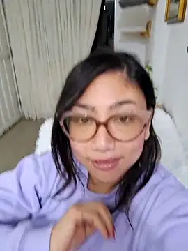 Snapshot of Mia_Ruiz chatting on 02/22/25, 01:55 Mia Ruiz online show from 02/22/25, 01:55