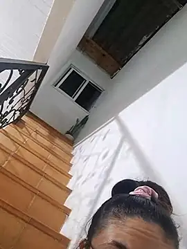 Snapshot of Mia_Ruiz chatting on 10/05/25, 01:59 Mia Ruiz online show from 10/05/25, 01:59