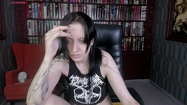 Medusa  Gorgona online show from 10/16/25, 12:39