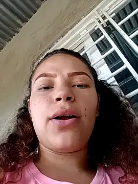 Mommy-Hot online show from 01/28/25, 01:59